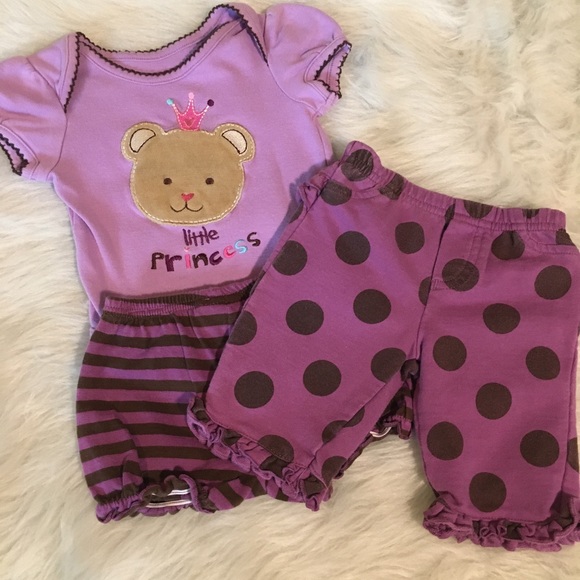 22 Piece NB Bundle - Picture 3 of 7